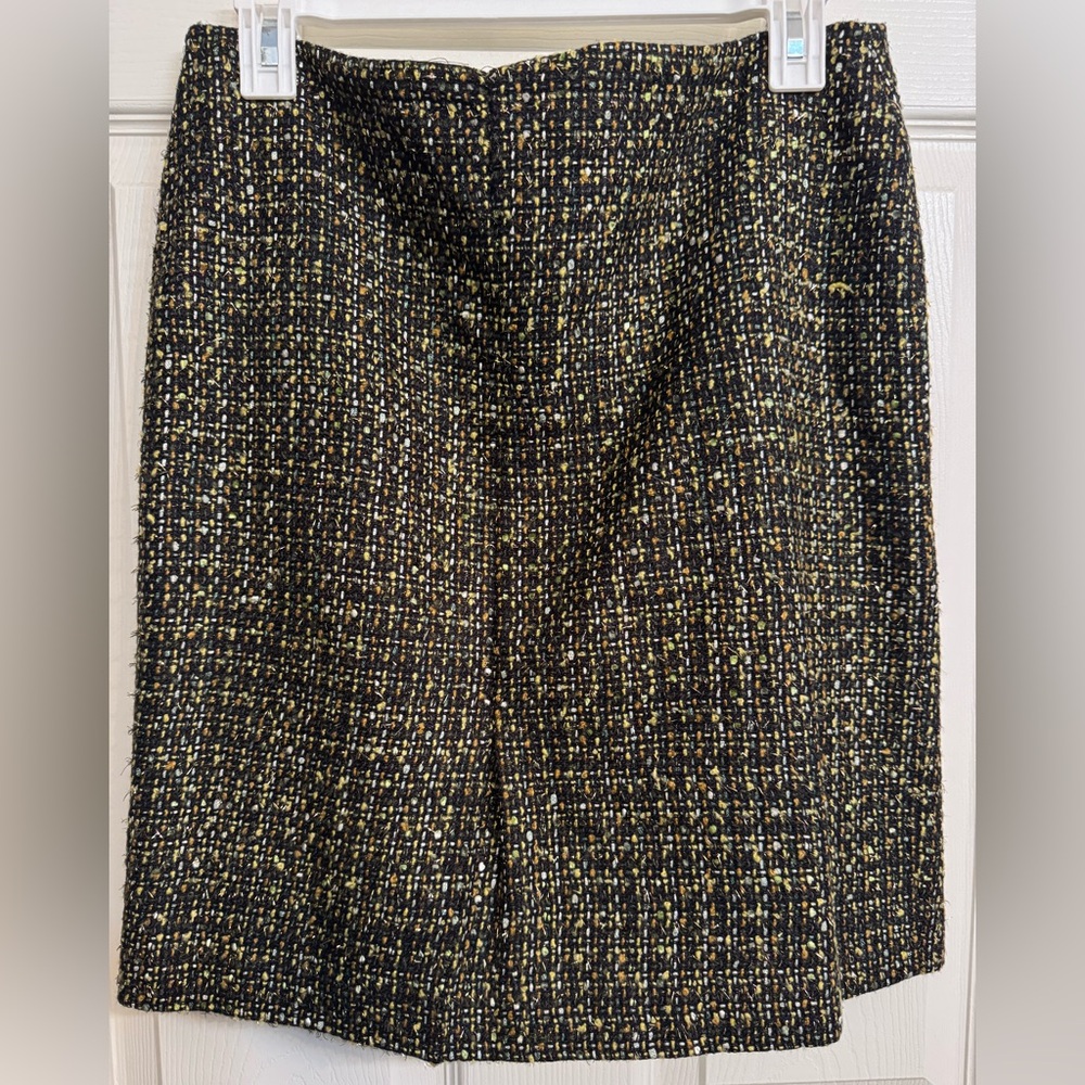 ✨ Chaus Black Tweed Skirt with Gold Thread | Knee Length | Size 8
